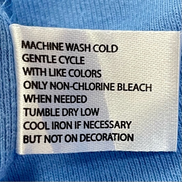 U.S. Polo Assn. Periwinkle Blue Fitted Long Sleeve V-neck Tee - Picture 7 of 7